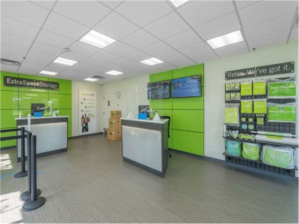 Extra Space Storage - 1398 - Centereach - Middle Country Rd - 2626 Middle Country Road