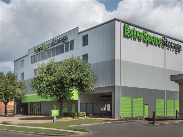 Extra Space Storage - 0584 - Houston - Southwest Freeway - 2222 Southwest Freeway