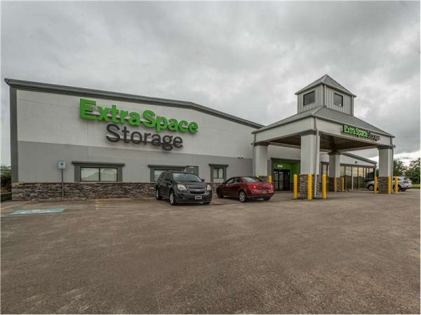 Extra Space Storage - 1457 - Houston - Ryewater Dr - 12620 Ryewater Drive