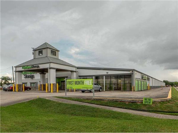 Extra Space Storage - 1457 - Houston - Ryewater Dr - 12620 Ryewater Drive