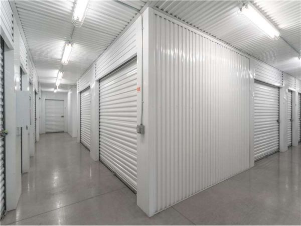 Extra Space Storage - 1763 - Pearland - Broadway St - 9809 Broadway St