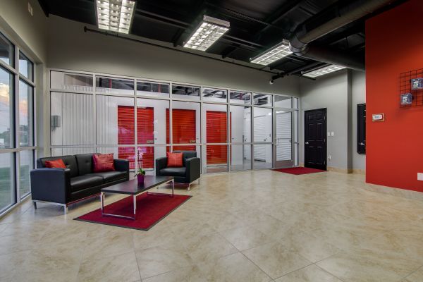 Advantage Storage - Rowlett East - 7301 Lakeview Parkway