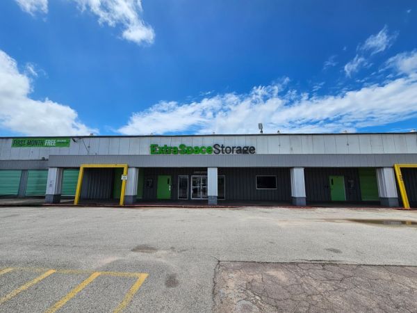 Extra Space Storage - 0521 - South Houston - Spencer Hwy - 1402 Spencer Highway