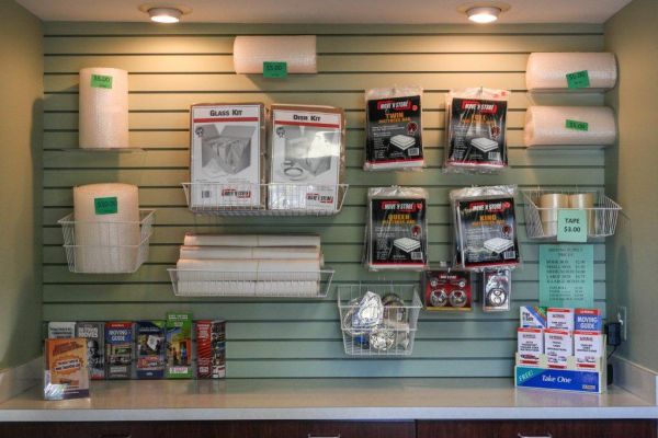 Colonial Mini Storage - Wixom - 48200 West Road - 48200 West Road