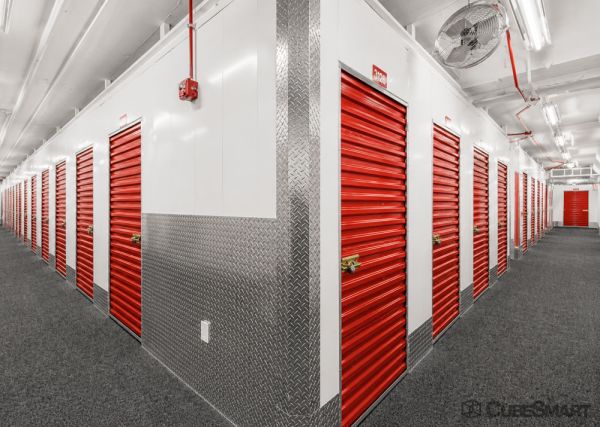 CubeSmart Self Storage - Washington - 1701 Florida Avenue Northwest - 1701 Florida Avenue Northwest