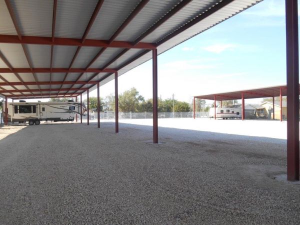 Mission Storage - Hobbs - 401 West Comanche Drive