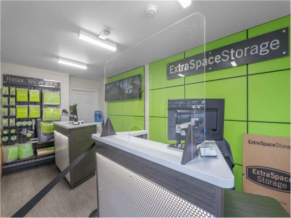 Extra Space Storage - 0402 - Louisville - Dixie Hwy - 7900 Dixie Highway