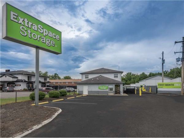 Extra Space Storage - 0402 - Louisville - Dixie Hwy - 7900 Dixie Highway