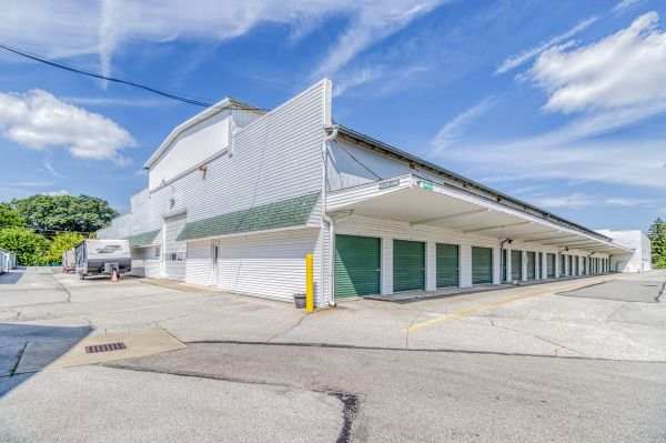 Mr. Storage - South Toledo - 3770 South Detroit Avenue