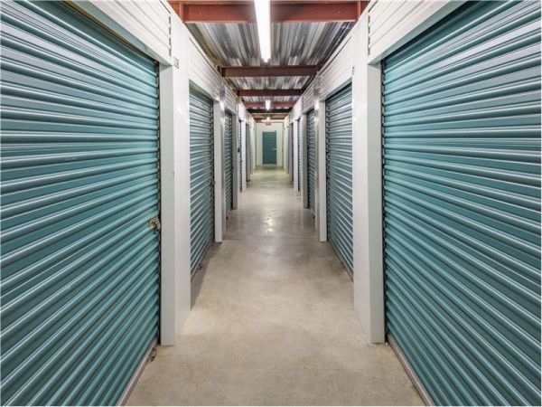 Extra Space Storage - 8522 - Chantilly - Mariah Court - 14159 Mariah Court