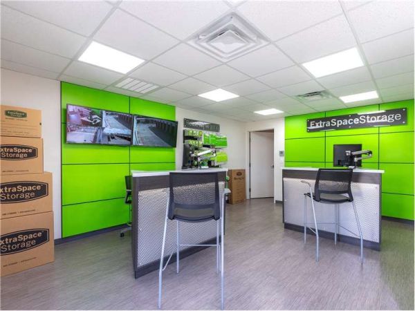 Extra Space Storage - 8703 - Denton - Frame Street - 816 Frame Street