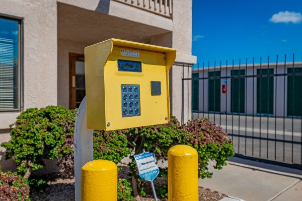 A Storage Place - Yuma - 1181 South Castle Dome Avenue