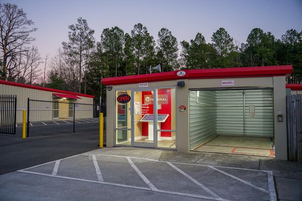 10 Federal Storage - Angier Ave - 3802 Angier Avenue