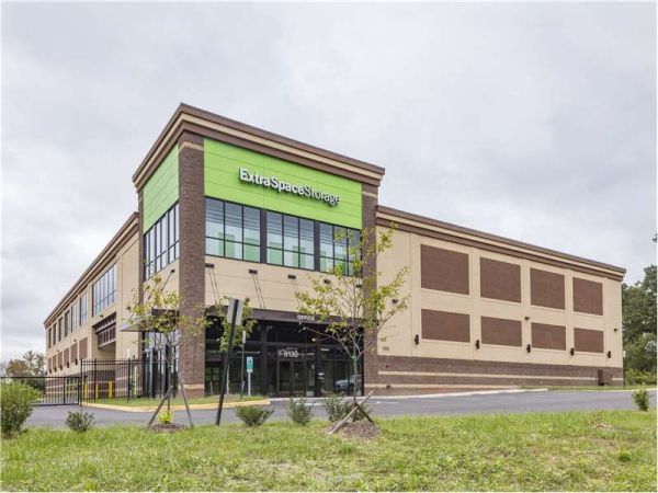 Extra Space Storage - 1878 - Manassas - Oak Street - 8130 Oak Street