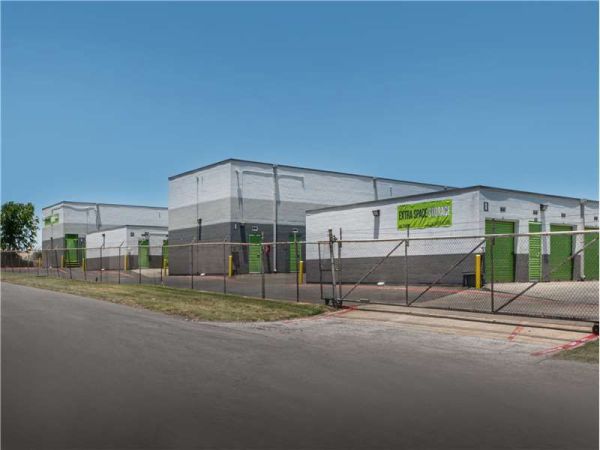 Extra Space Storage - 0785 - Dallas - Fort Worth Ave - 1931 Fort Worth Avenue