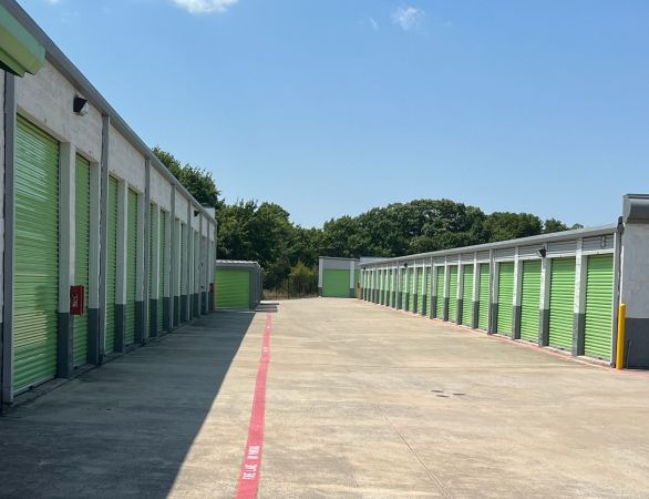 Extra Space Storage - 1611 - Duncanville - E Hwy 67 - 303 East Highway 67