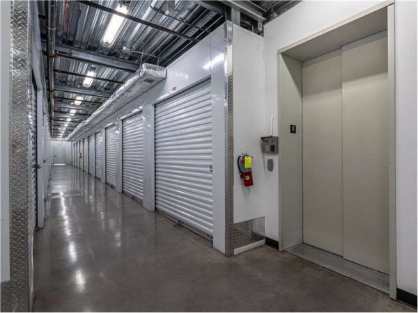 Extra Space Storage - 1590 - Austin - North Lamar Blvd - 12506 North Lamar Boulevard