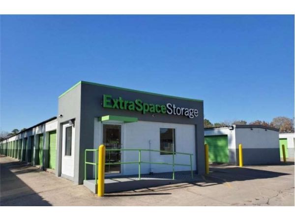 Extra Space Storage - 8967 - Houston - S Lake Houston Pkwy - 7007 South Lake Houston Parkway