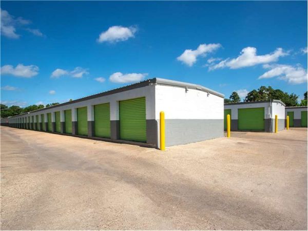 Extra Space Storage - 8967 - Houston - S Lake Houston Pkwy - 7007 South Lake Houston Parkway