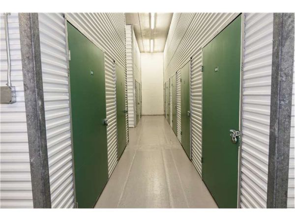 Extra Space Storage - 0208 - Miami - 20240 NW 2nd Ave - 20240 Northwest 2nd Avenue