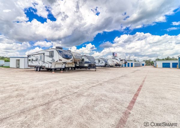 CubeSmart Self Storage - Old River Winfree - 4230 North FM 565 Road