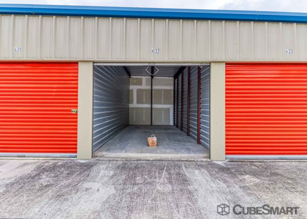 CubeSmart Self Storage - Hudson - 9406 Fulton Ave - 9406 Fulton Avenue