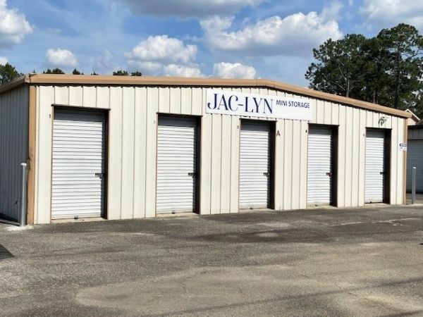 Jac-Lyn Mini Storage - 2519 5th Street Southeast