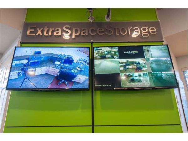 Extra Space Storage - 1638 - Naples - Goodlette Road - 10550 Goodlette-frank Road