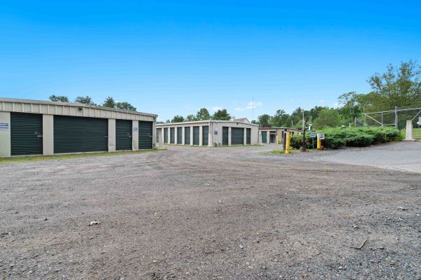 Pioneer Valley Storage - Amherst - Self Service - 1270 Federal Street