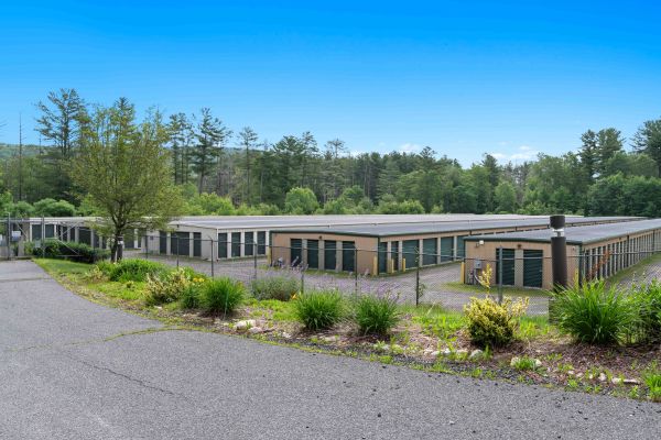 Pioneer Valley Storage - Amherst - Self Service - 1270 Federal Street
