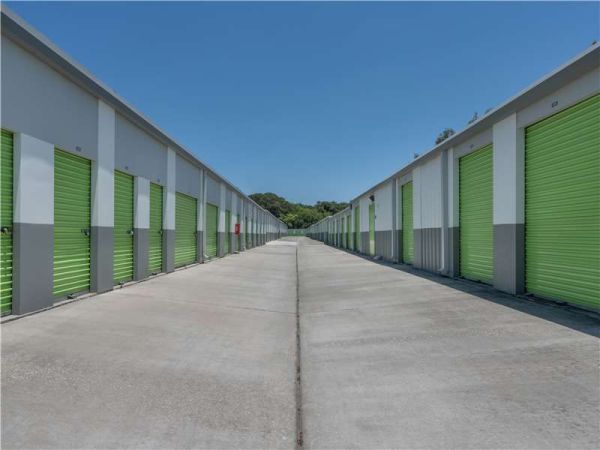 Extra Space Storage - 8188 - Tampa - W Hillsborough Ave - 4105 West Hillsborough Avenue