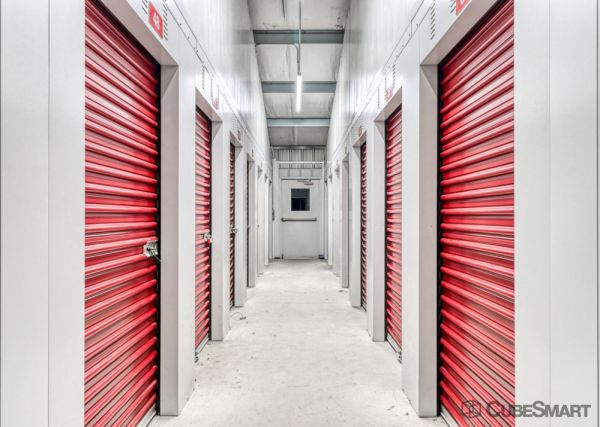 CubeSmart Self Storage - Richmond - 39 Stilson Rd - 39 Stilson Road