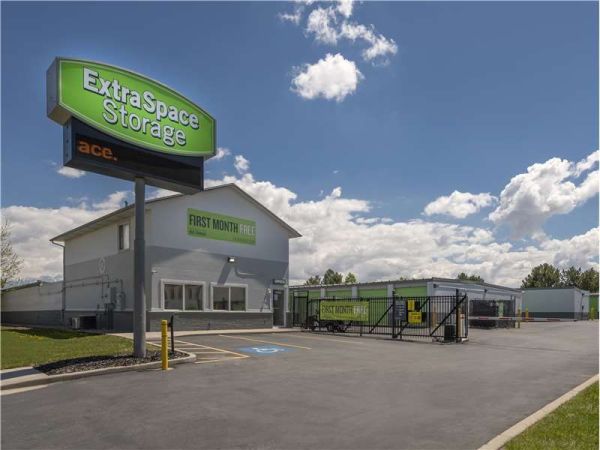 Extra Space Storage - 1006 - Salt Lake City - West 5520 South - 5520 South 3915 West
