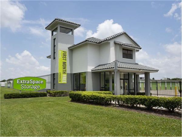 Extra Space Storage - 1336 - Orlando - Waterford Lakes - 11971 Lake Underhill Road