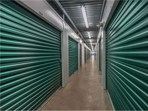 Extra Space Storage - 8439 - Orlando - 1420 N Orange Blossom Trail - 1420 North Orange Blossom Trail