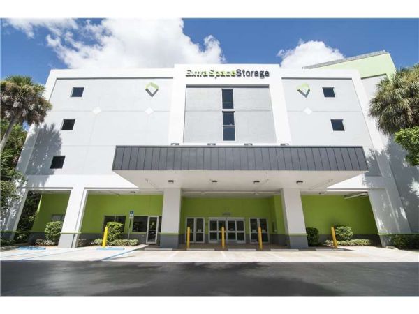Extra Space Storage - 1679 - Weston - State Road 84 - 16400 West State Road 84