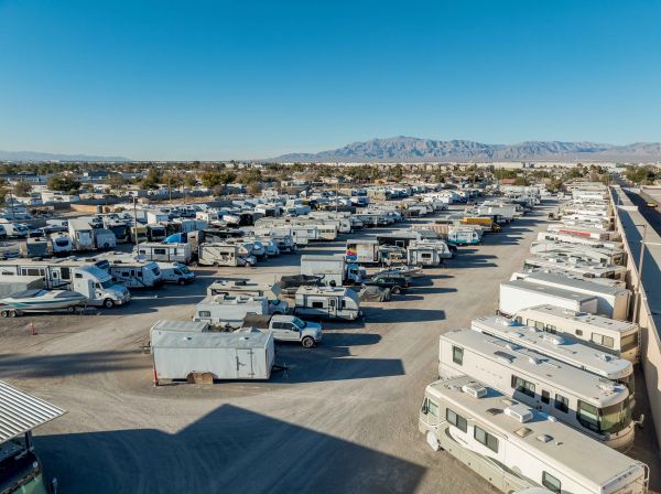 Maximum RV Storage, Lake Mead - 4440 East Lake Mead Boulevard
