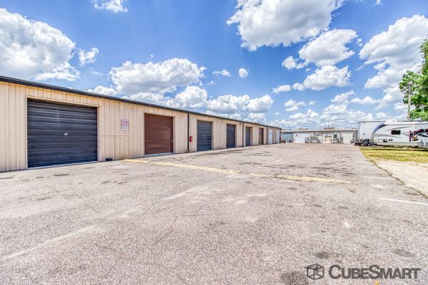 CubeSmart Self Storage - Lakeland - 3345 E Memorial Blvd - 3345 US-92 E
