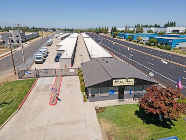Pelandale Self Storage - 340 Pelandale Ave