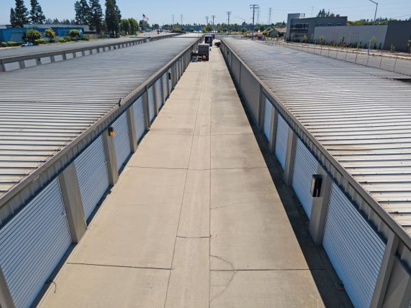 Pelandale Self Storage - 340 Pelandale Ave