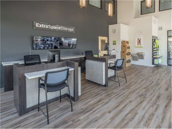 Extra Space Storage - 8871 - Lone Tree - Teddy Lane - 9368 Teddy Lane