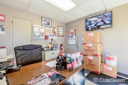 CubeSmart Self Storage - Charlotte - 7043 E Independence Blvd - 7043 E Independence Blvd