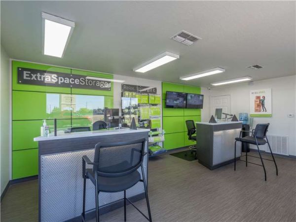 Extra Space Storage - 1493 - Lakeland - Harden Blvd - 2190 Harden Boulevard