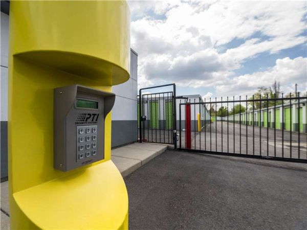 Extra Space Storage - 8002 - East Millcreek - E 3300 S - 2150 East 3300 South