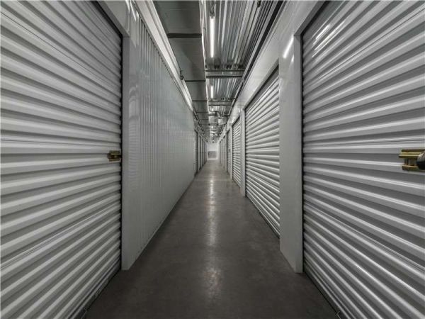 Extra Space Storage - 8002 - East Millcreek - E 3300 S - 2150 East 3300 South