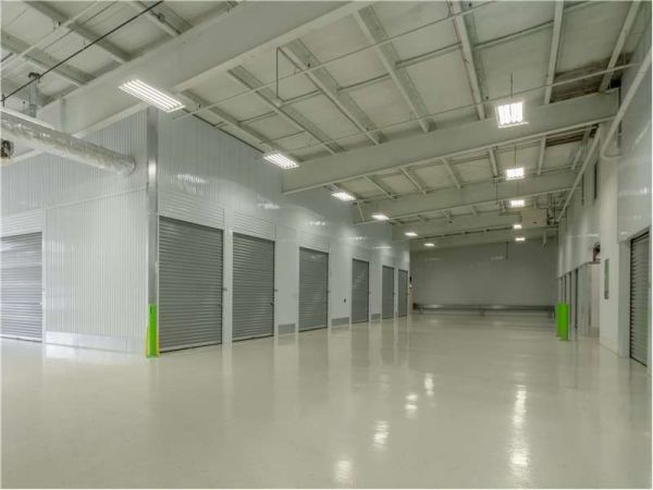 Extra Space Storage - 8803 - Glen Ellyn - Main Street - 1N372 Main Street
