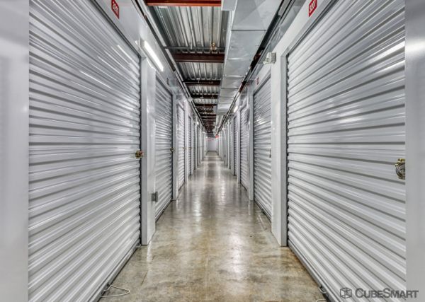 CubeSmart Self Storage - Rosenberg - 306 Farm to Market Rd 2977 - 306 FM 2977