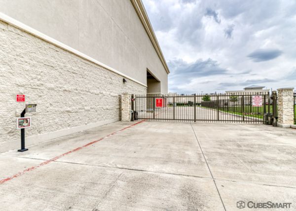CubeSmart Self Storage - Rosenberg - 306 Farm to Market Rd 2977 - 306 FM 2977