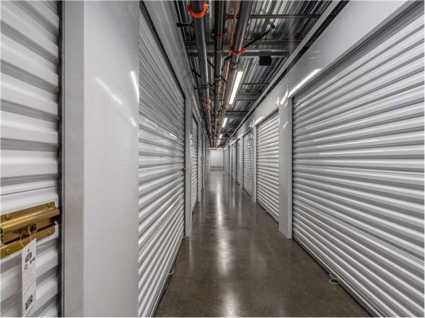 Extra Space Storage - 7329 - Tigard - 68th Pkwy - 11123 Southwest 68th Parkway