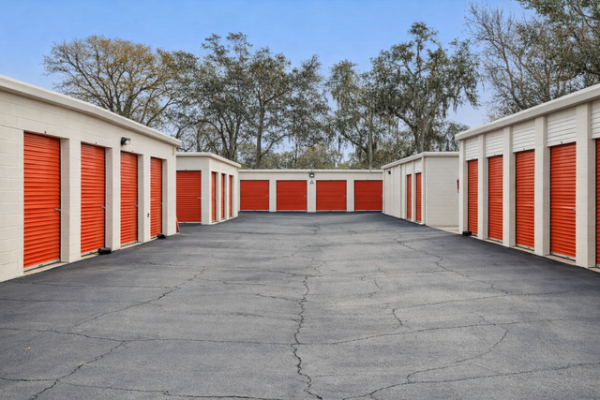 Public Storage - Daytona Beach - 350 N Nova Road - 350 N Nova Road
